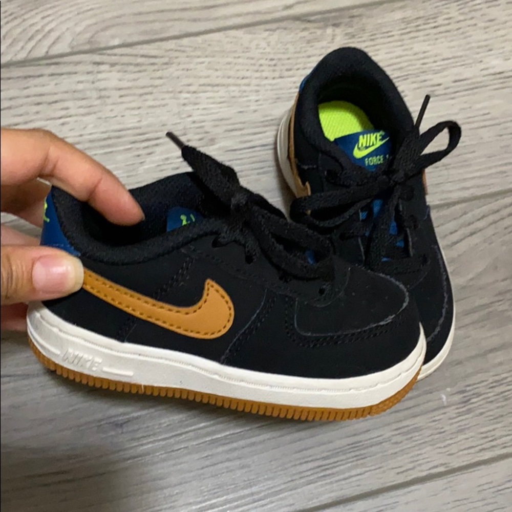 Nike Air Force 1